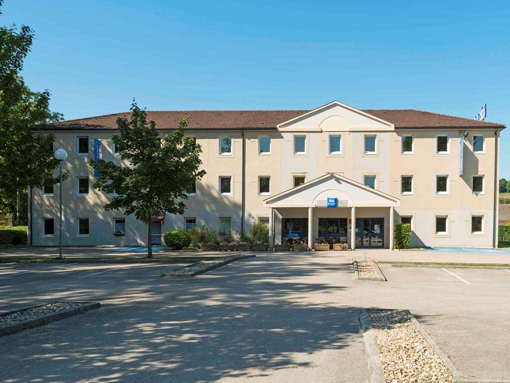 Ibis Budget Lons le Saunier - A39 HOTEL CLIMATISE Exterior foto